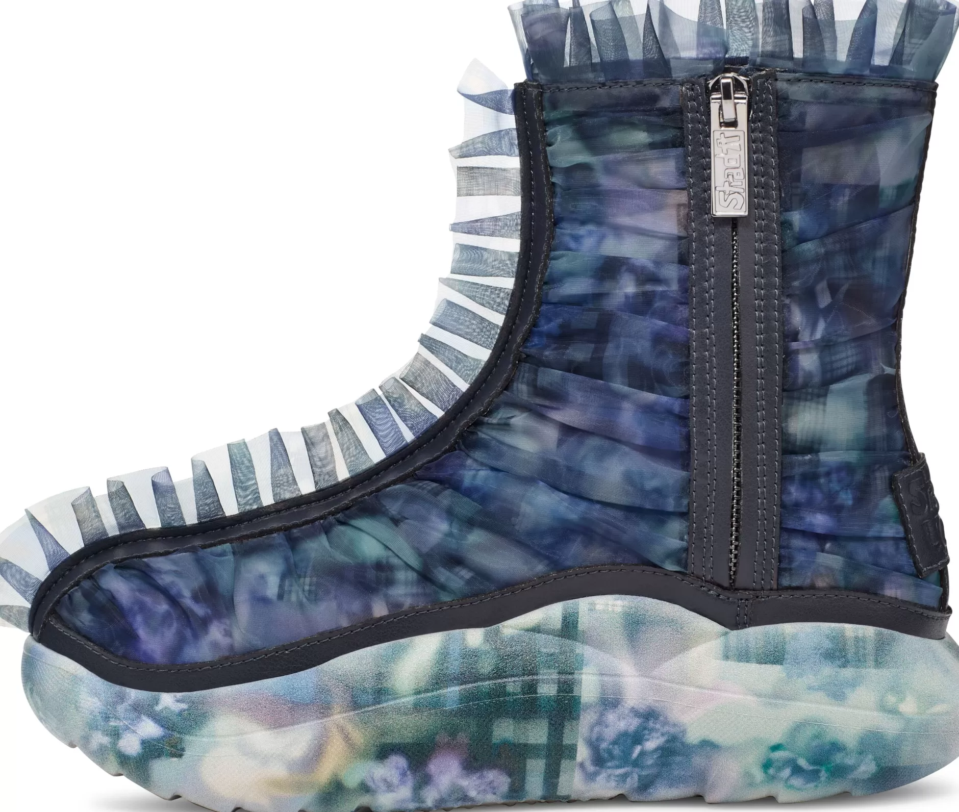 X UGG RUFFLE BOOT | Collina Strada Sale